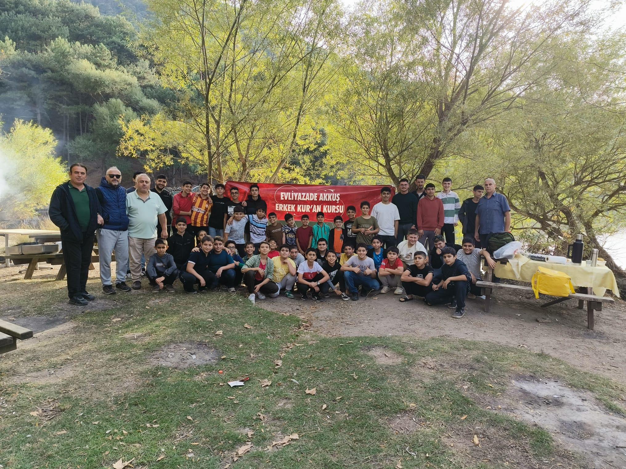 EVLİYAZADE AKKUŞ KUR'AN KURSU PİKNİK ŞÖLENİ